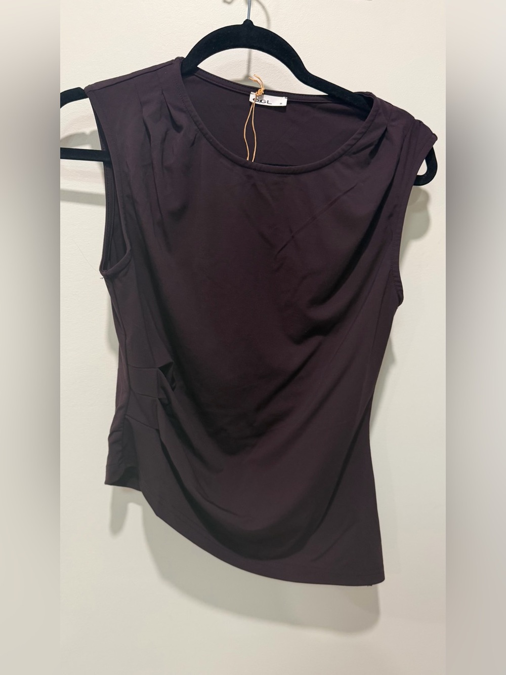 OGL Sleeveless Draped Women’s Top - Plum Size M (fits like a Small) - Picture 1 of 6